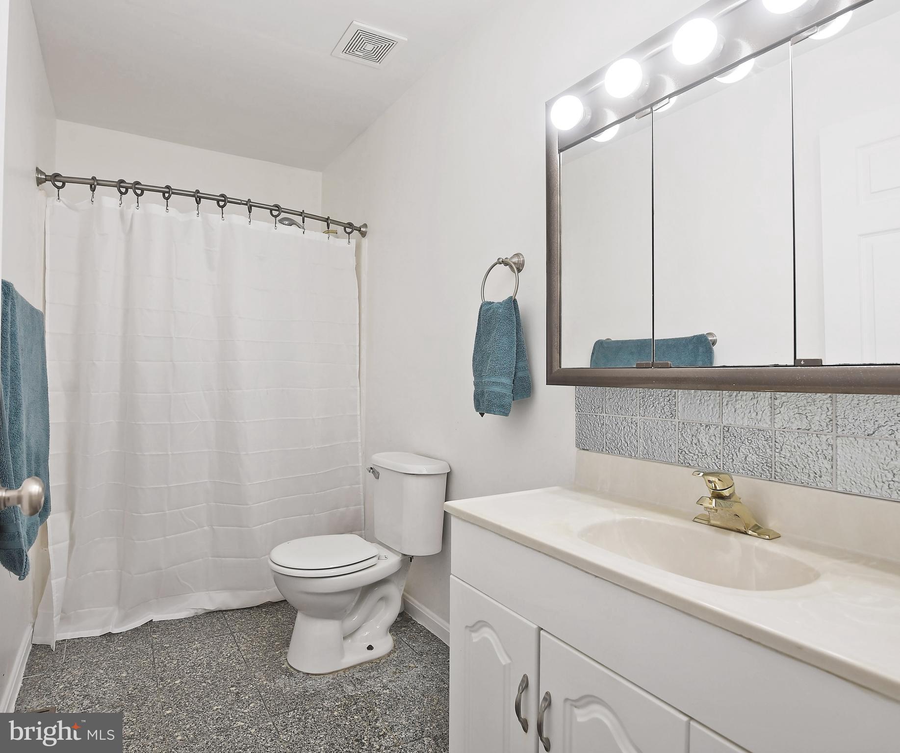 9508 Dundawan Road Baltimore, MD 21236 - Photo 29 of 47