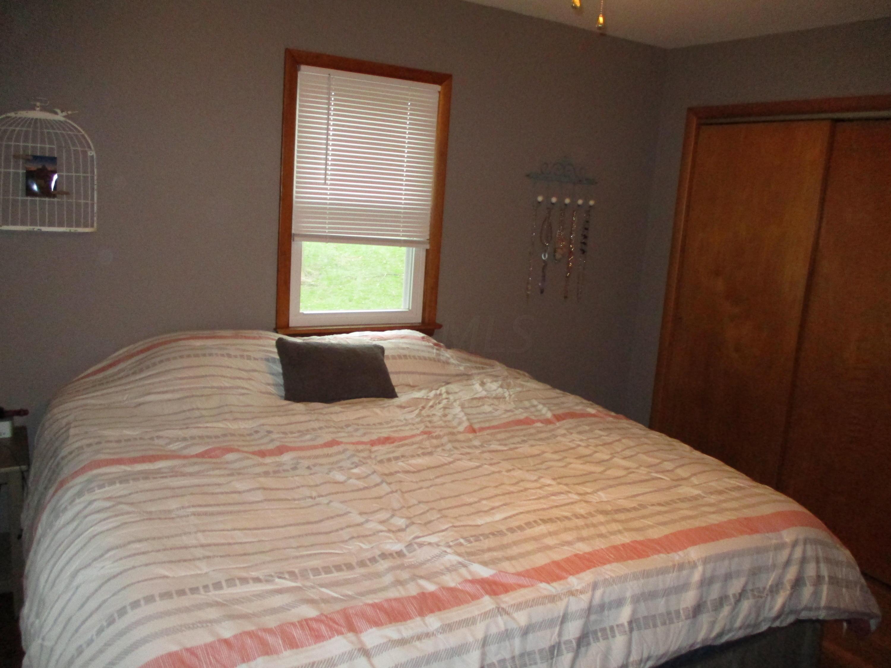 54 Overdrive Road Newark, OH 43056 - Photo 13 of 28