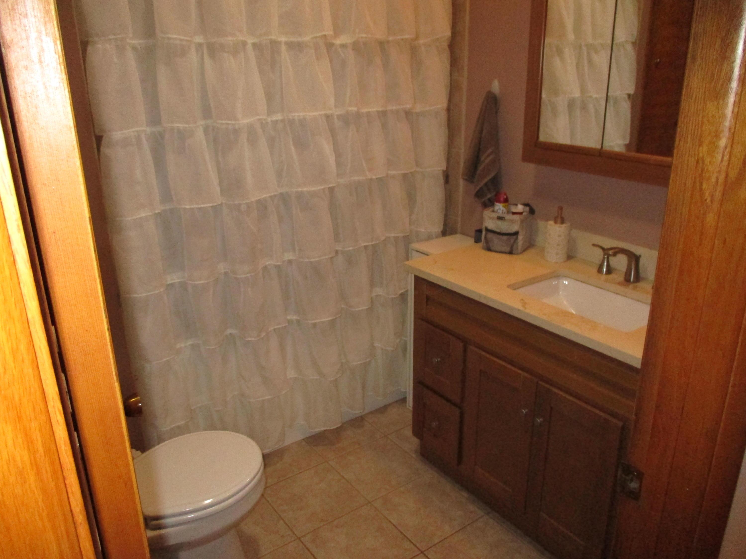54 Overdrive Road Newark, OH 43056 - Photo 10 of 28