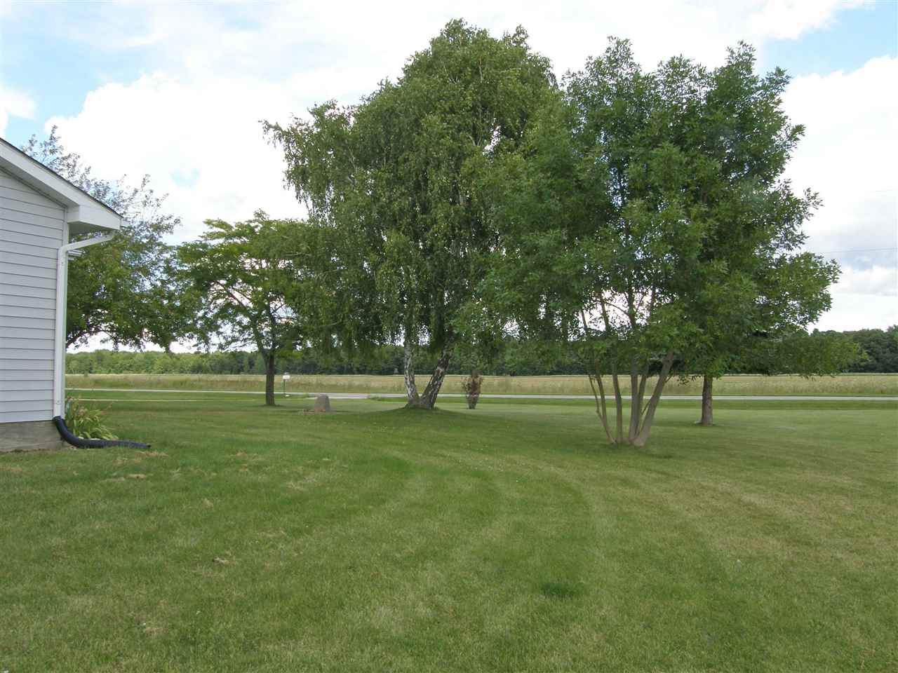 17214 E Road New Lothrop, MI 48460 - Photo 32 of 32