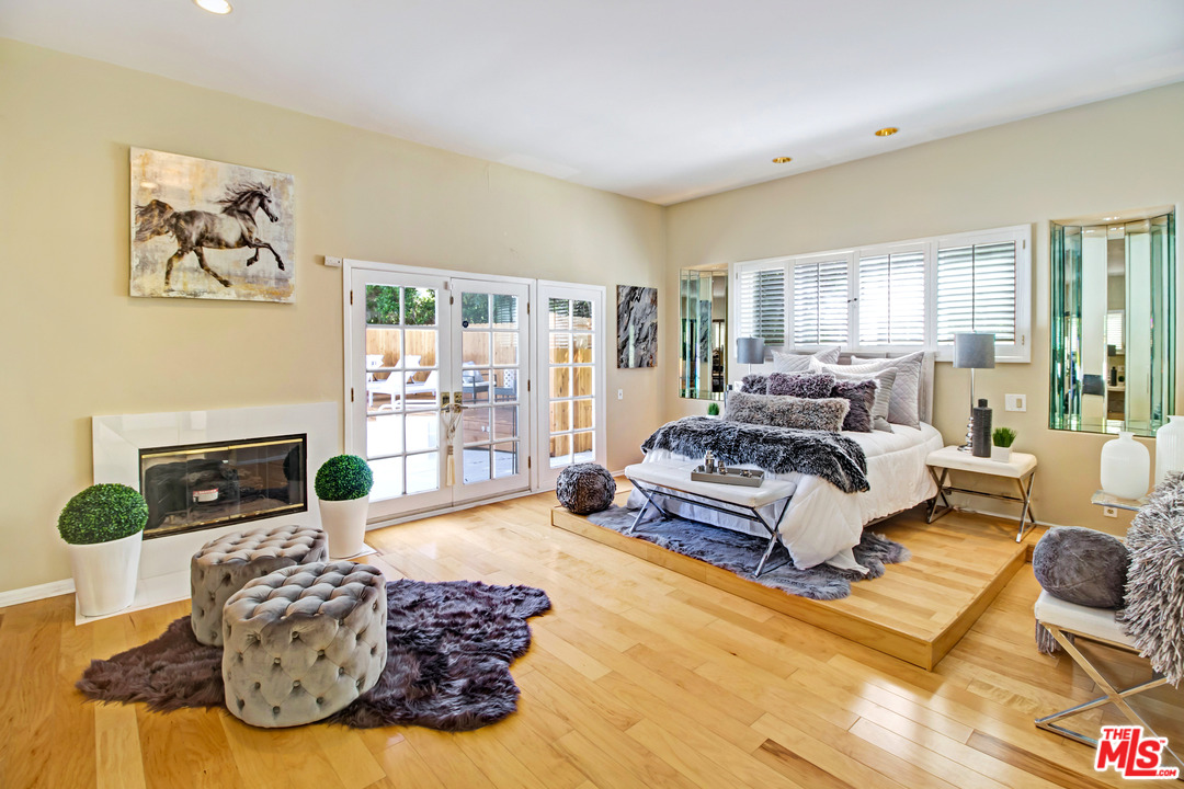 15536 High Knoll Road Encino, CA 91436 - Photo 31 of 54