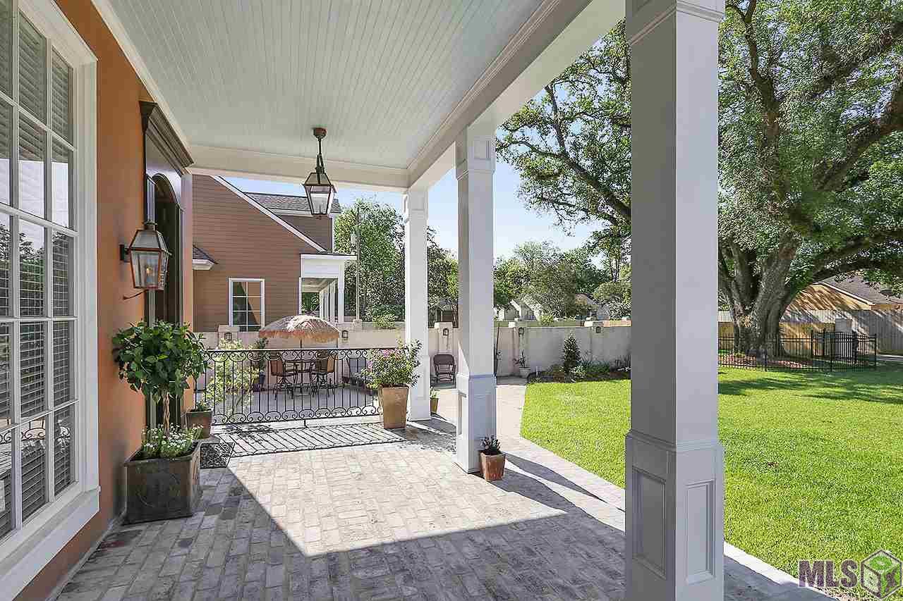 3436 Perkins Road Baton Rouge, LA 70808 - Photo 34 of 42 View off the front Porch