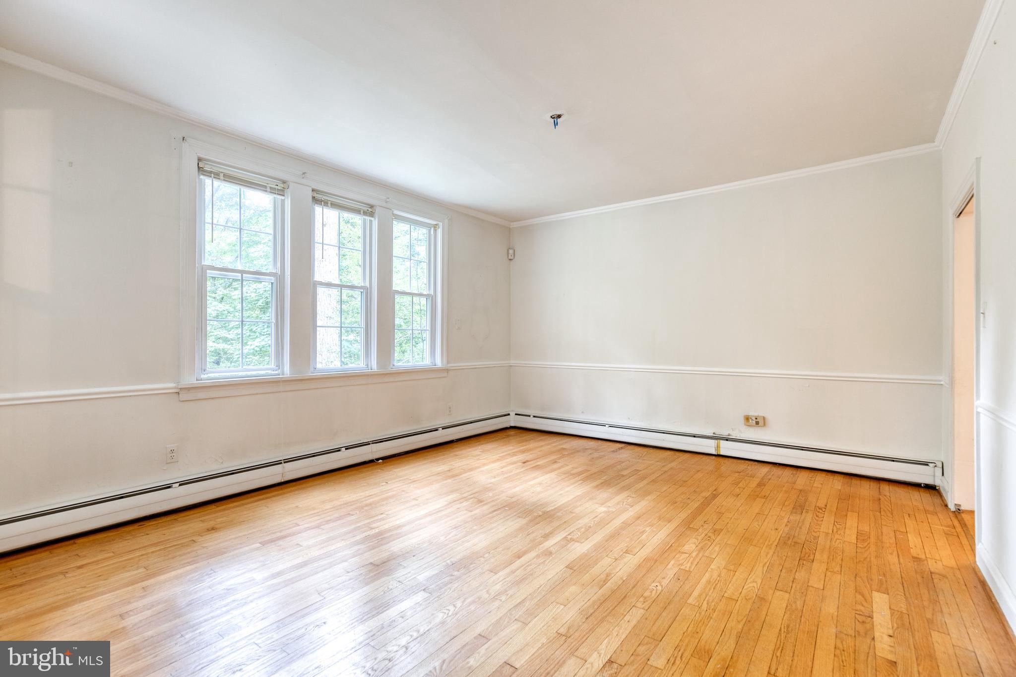 1528 Providence Road Towson, MD 21286 - Photo 18 of 55