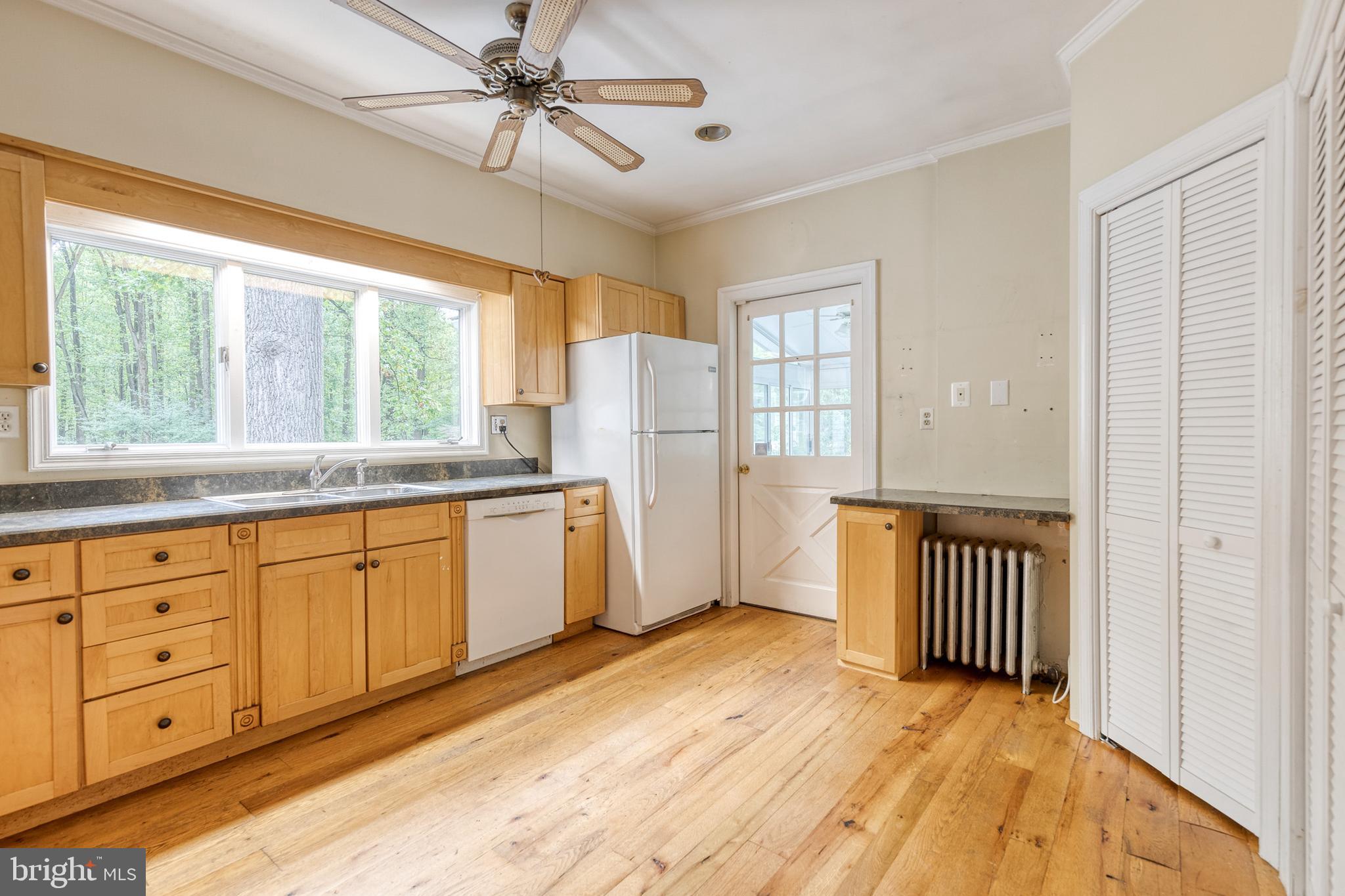 1528 Providence Road Towson, MD 21286 - Photo 21 of 55