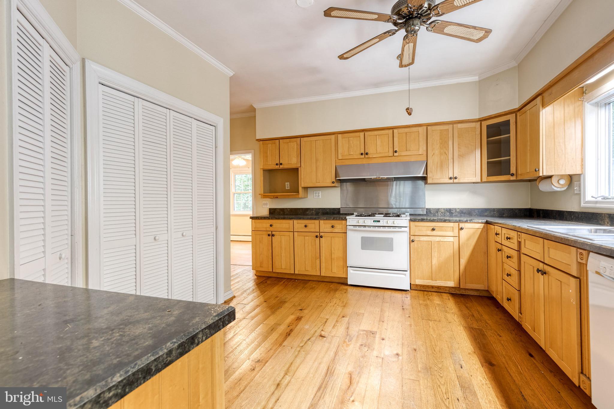 1528 Providence Road Towson, MD 21286 - Photo 23 of 55