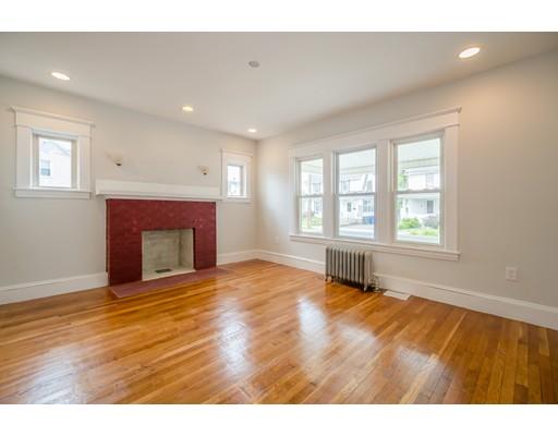 47 Brunswick Street Springfield, MA 01108 - Photo 3 of 17 Gallery Image 3