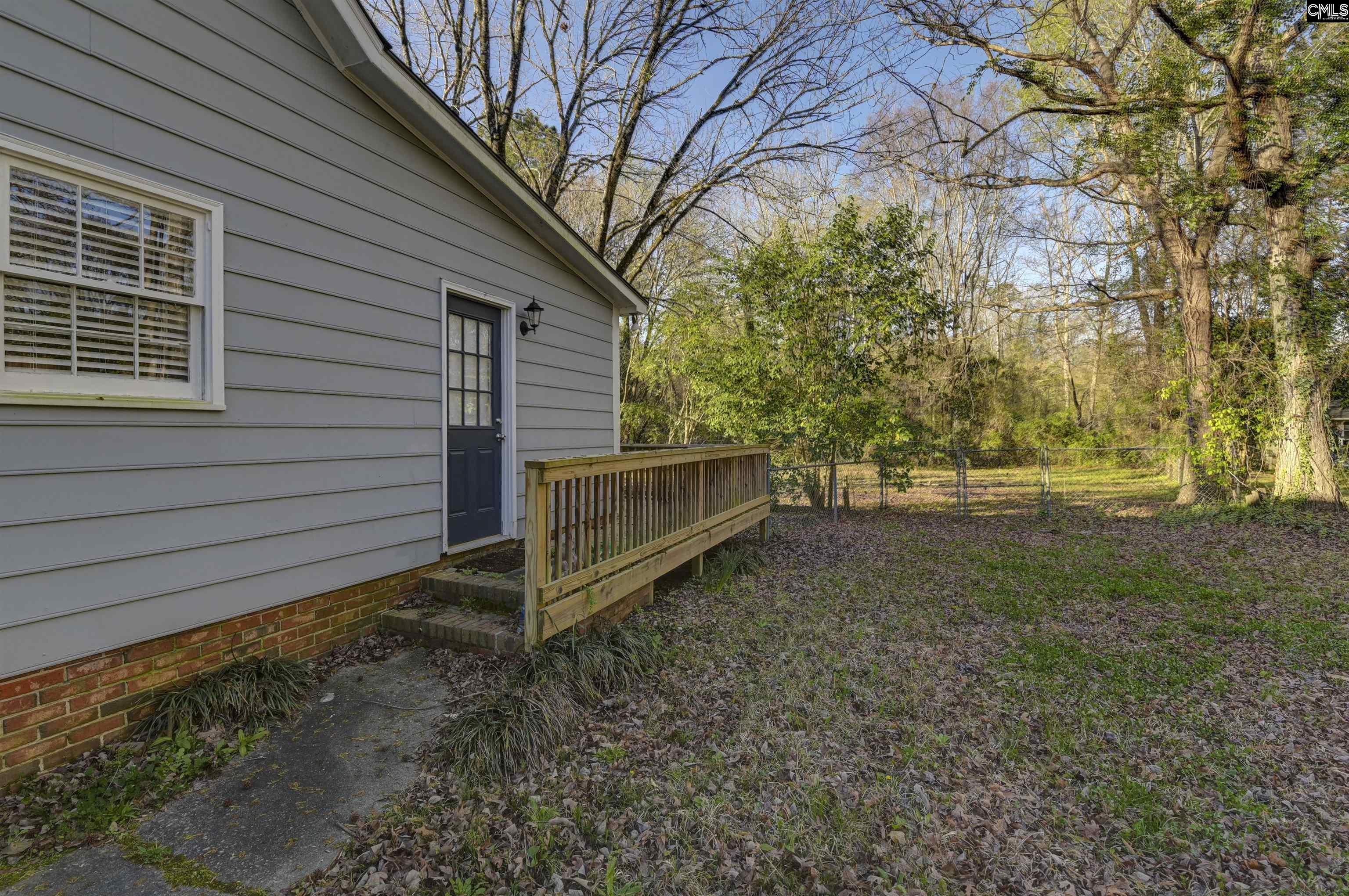 337 Chapelwhite Road Irmo, SC 29063 - Photo 8 of 29