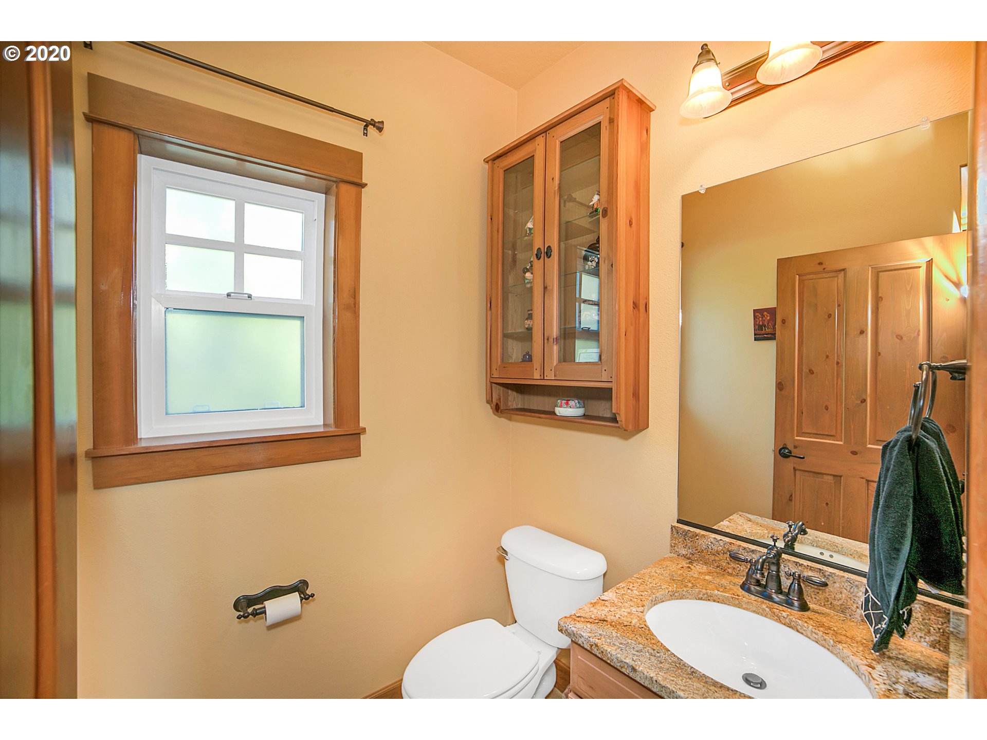 4650 Southwest Condor Avenue Portland, OR 97239 - Photo 15 of 32 Gallery Image 15