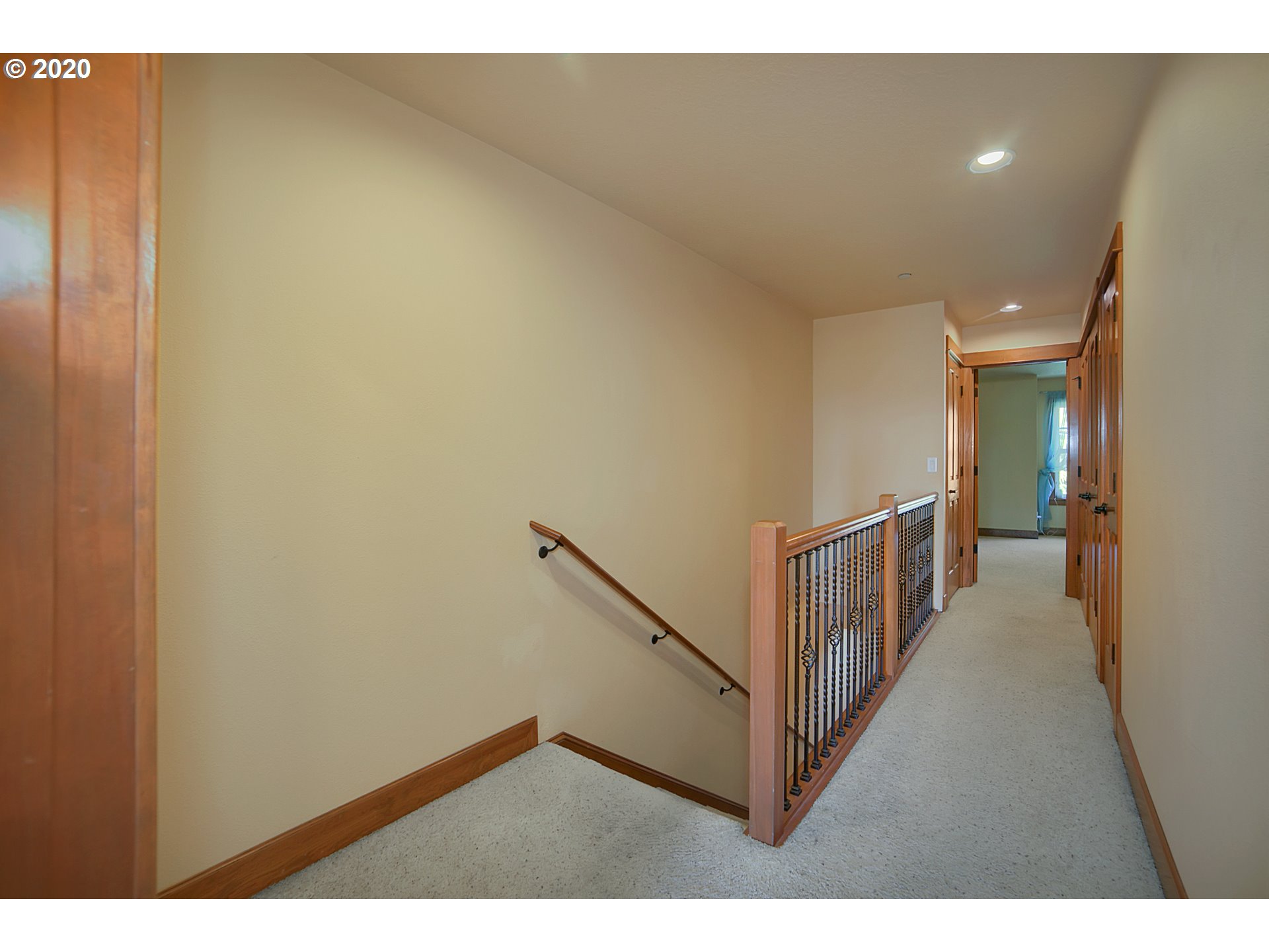 4650 Southwest Condor Avenue Portland, OR 97239 - Photo 16 of 32 Gallery Image 16