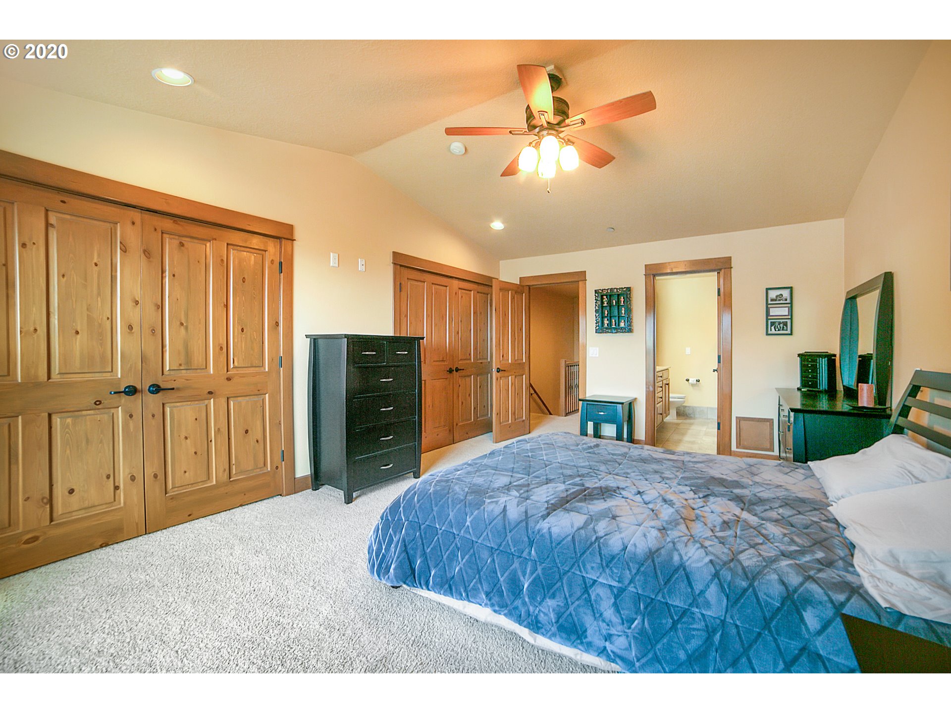 4650 Southwest Condor Avenue Portland, OR 97239 - Photo 18 of 32 Gallery Image 18