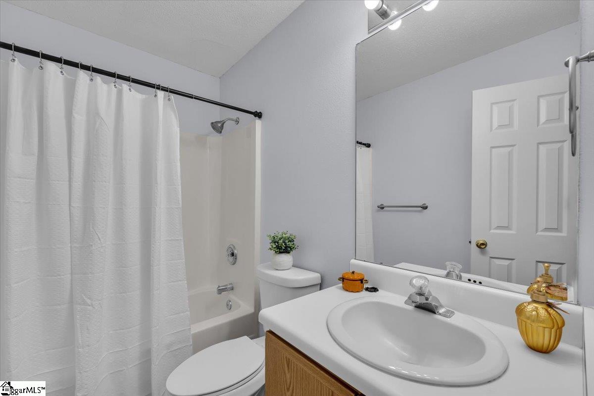 133 Habersham Court Easley, SC 29642 - Photo 22 of 35