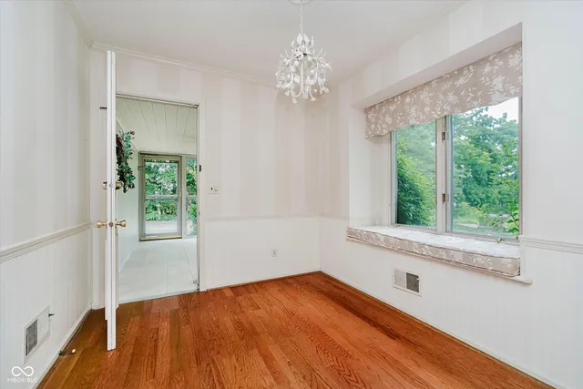 $625,000 | 11327 Lakeshore Drive West, Carmel, IN 46033