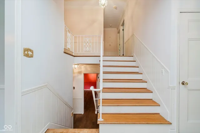 $625,000 | 11327 Lakeshore Drive West, Carmel, IN 46033