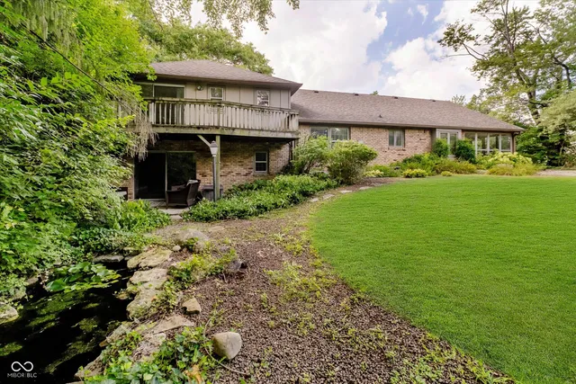 $625,000 | 11327 Lakeshore Drive West, Carmel, IN 46033