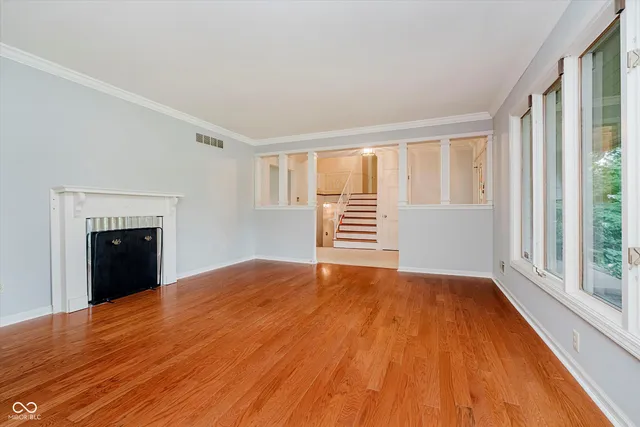 $625,000 | 11327 Lakeshore Drive West, Carmel, IN 46033