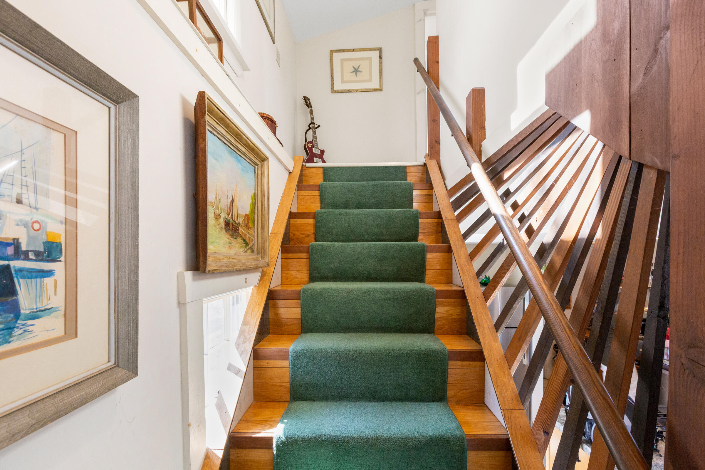 115 Commercial Street, Unit B Wellfleet, MA 02667 - Photo 22 of 37 a view of an entryway