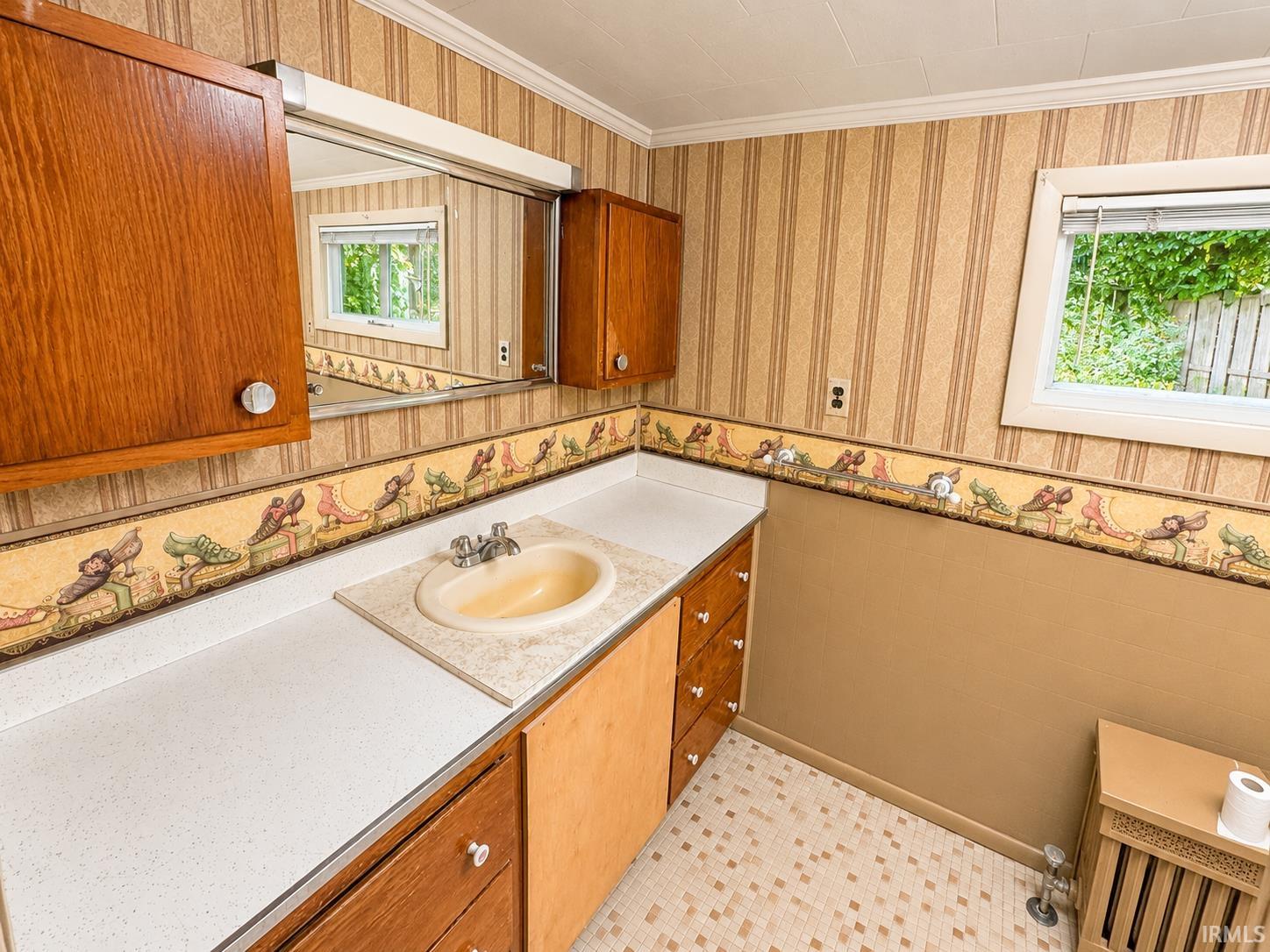 695 West Riverside Drive Peru, IN 46970 - Photo 18 of 28 Gallery Image 18