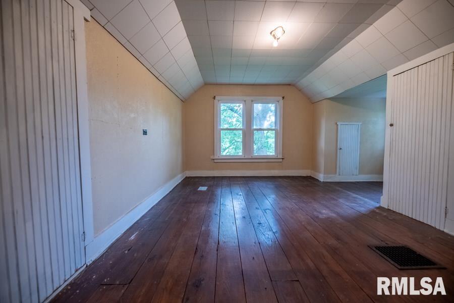 7109 West Farmington Road Peoria, IL 61604 - Photo 25 of 29 Gallery Image 25