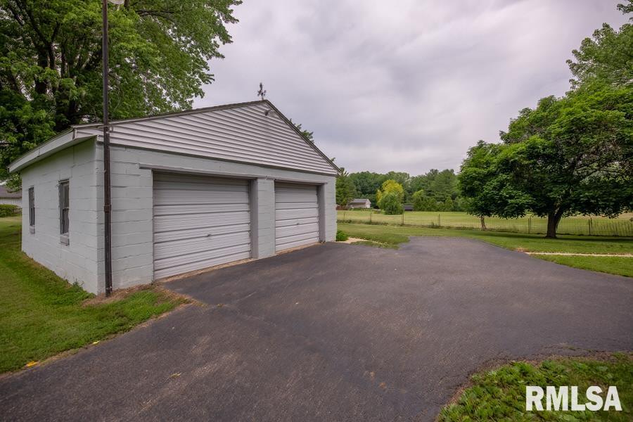 7109 West Farmington Road Peoria, IL 61604 - Photo 3 of 29 Gallery Image 3