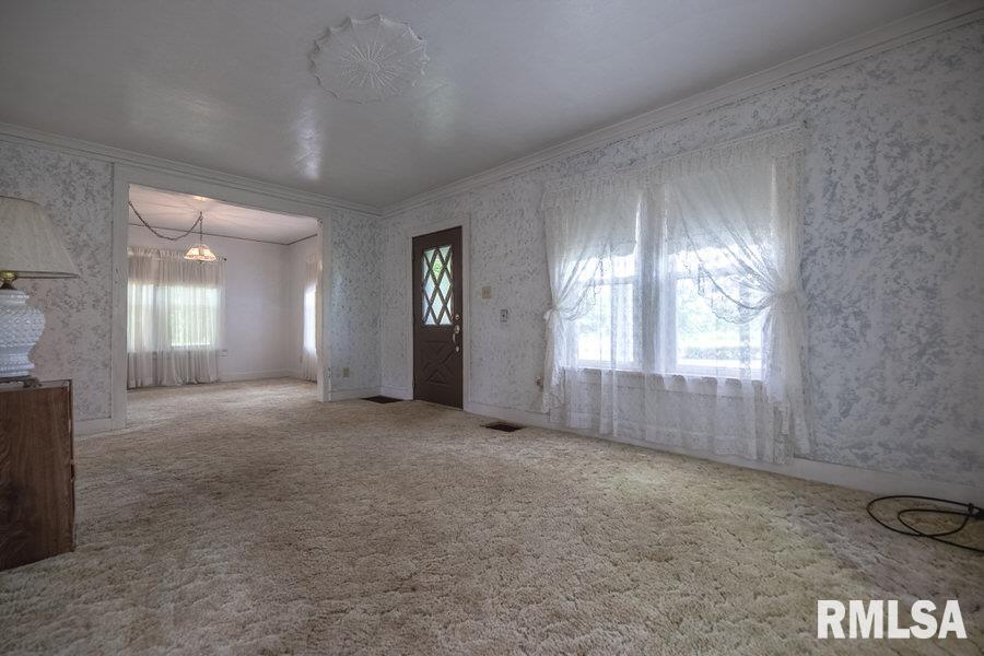 7109 West Farmington Road Peoria, IL 61604 - Photo 10 of 29 Gallery Image 10