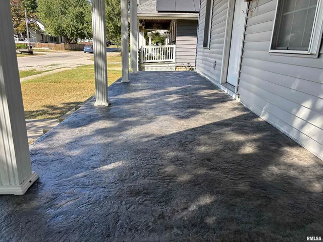 $119,900 | 822 South Clay Street, Taylorville, IL 62568