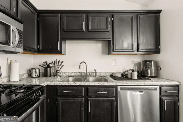 $240,000 | 1362 Tara Road, Jonesboro, GA 30238