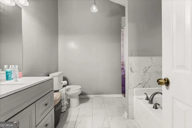 $240,000 | 1362 Tara Road, Jonesboro, GA 30238