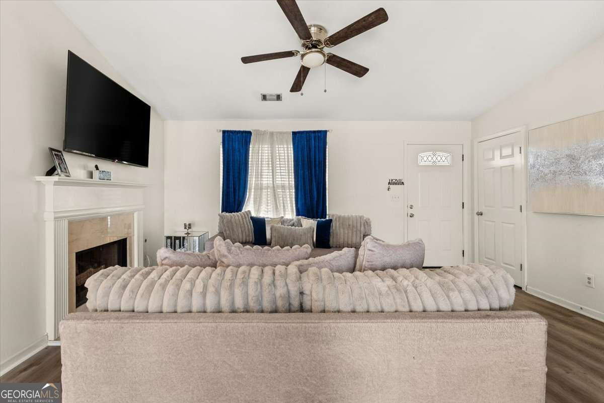 1362 Tara Road Jonesboro, GA 30238 - Photo 8 of 30