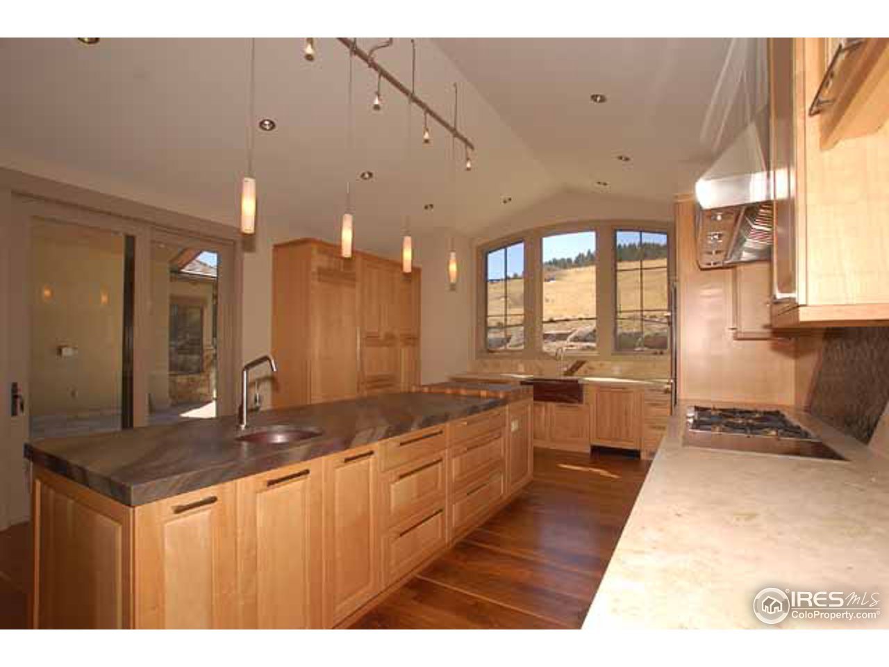 1960 Stony Hill Road Boulder, CO 80305 - Photo 3 of 25 Kitchen