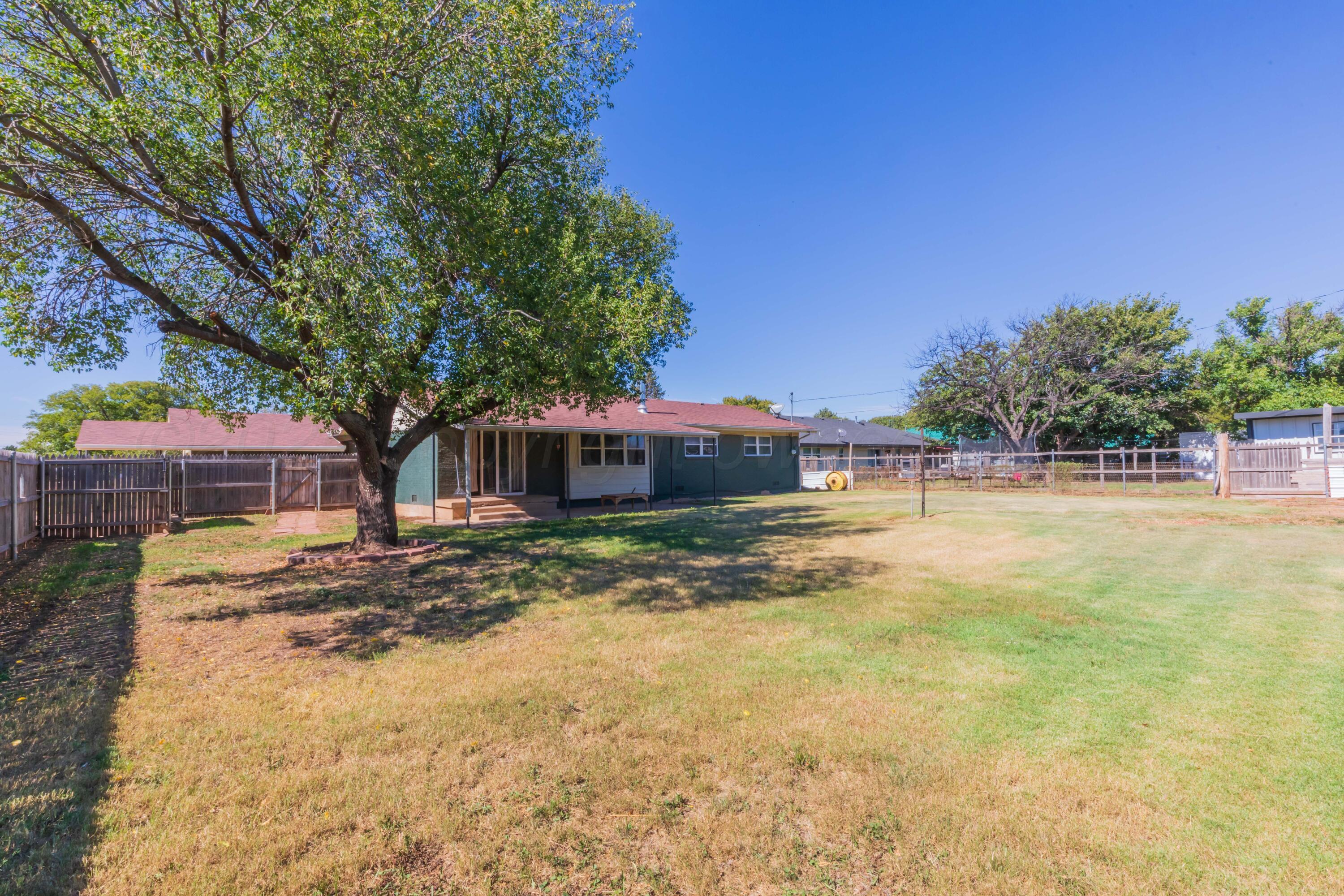 315 Pratt Street Claude, TX 79019 - Photo 37 of 38 a view of a house with pool