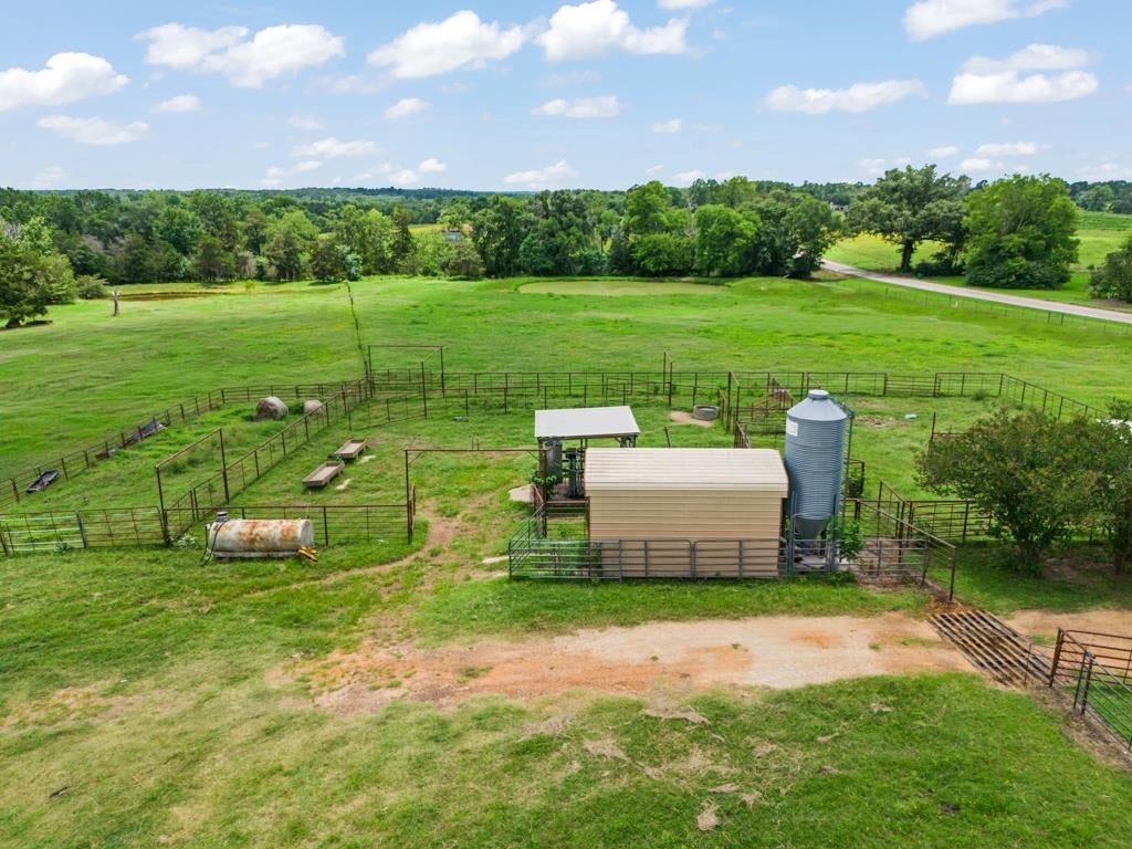 2088 Fite Ranch Longview, TX 75604 - Photo 12 of 50 Gallery Image 12