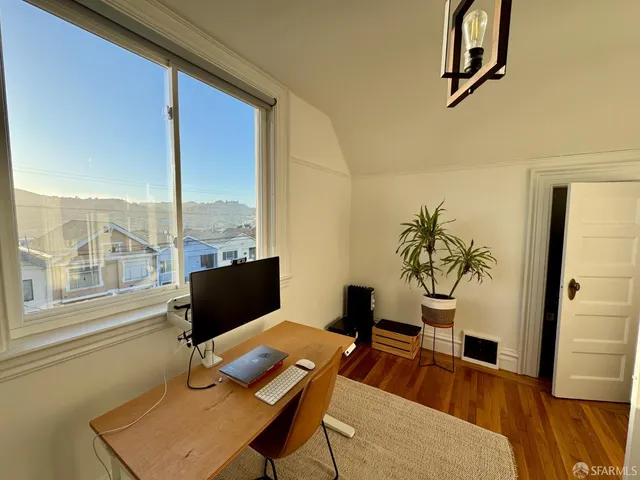 $1,395,000 | 273 Edinburgh Street, San Francisco, CA 94112
