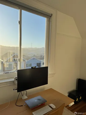 $1,395,000 | 273 Edinburgh Street, San Francisco, CA 94112