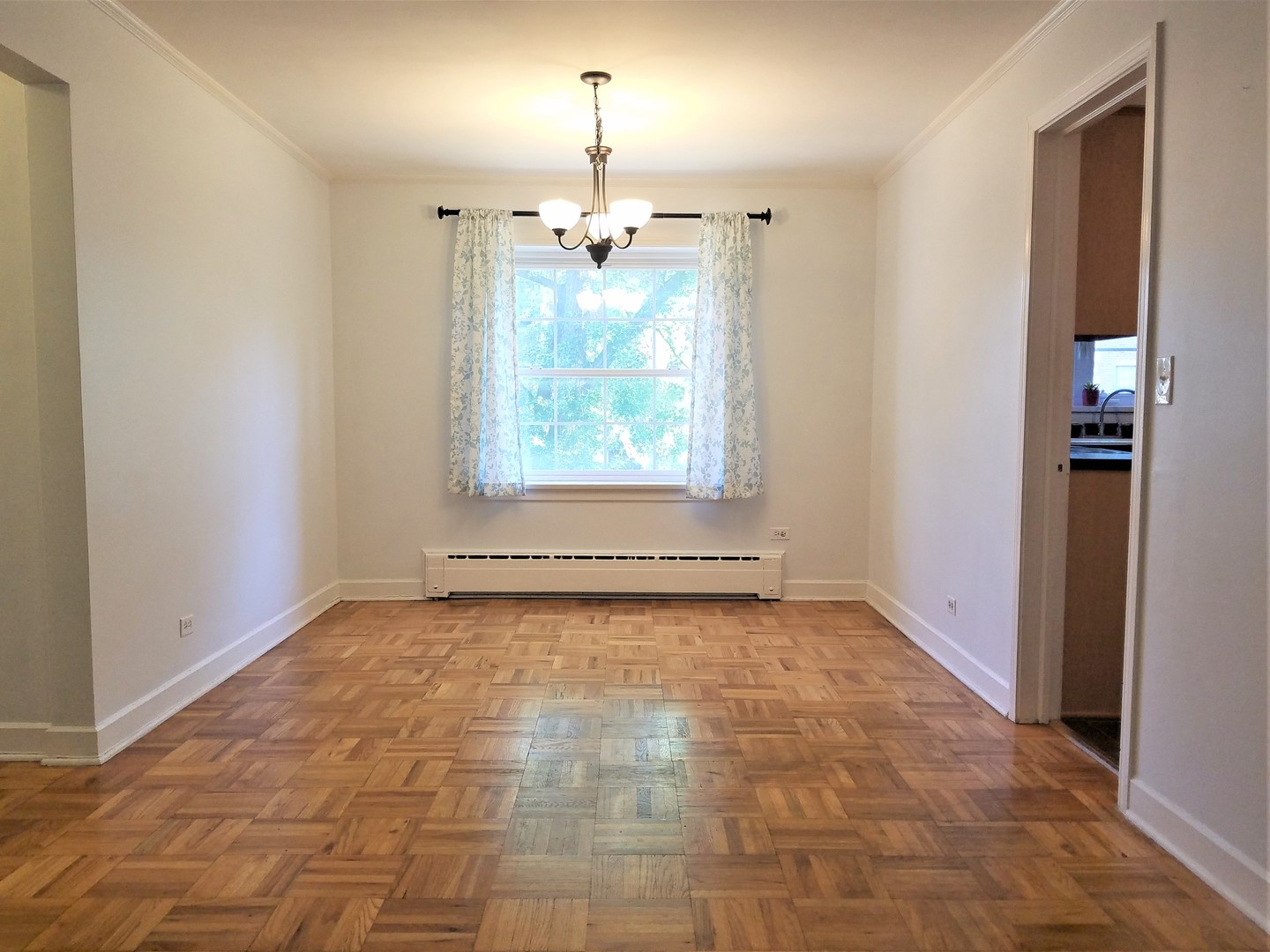 342 Ridge Avenue, Unit 1 Evanston, IL 60202 - Photo 4 of 13