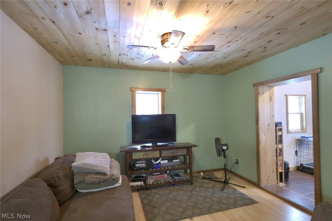 167 Kibler Road New Springfield, OH 44443 - Photo 4 of 14