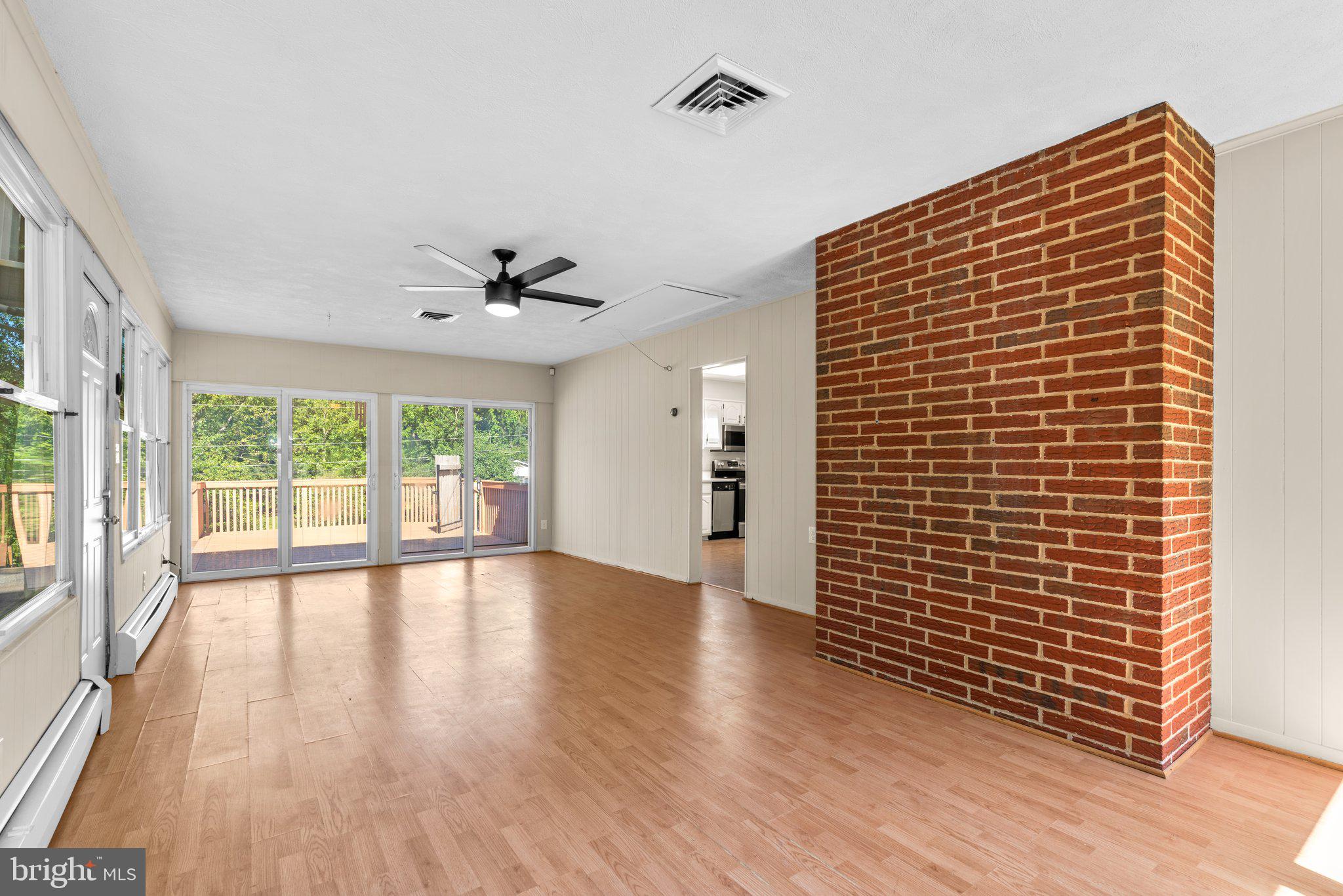 2926 Pinewick Road Ellicott City, MD 21042 - Photo 15 of 43 Sunroom
