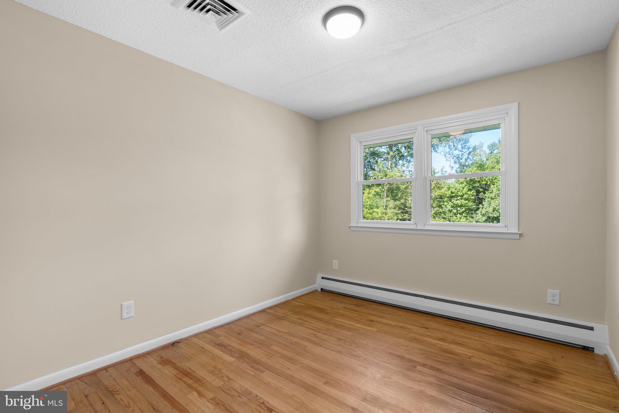 2926 Pinewick Road Ellicott City, MD 21042 - Photo 26 of 43 Bedroom