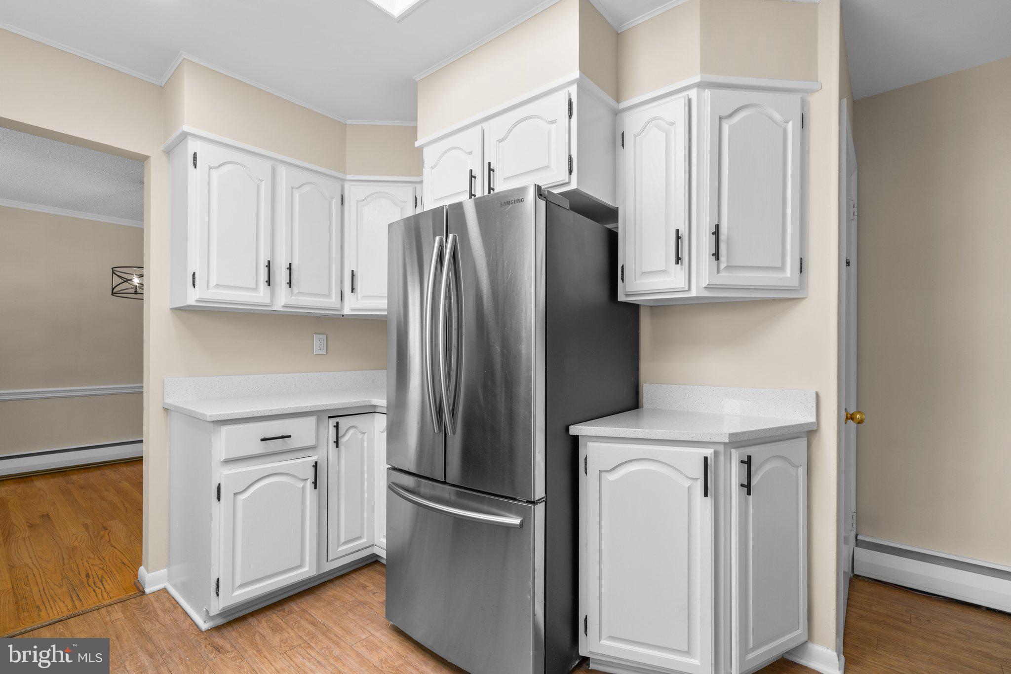 2926 Pinewick Road Ellicott City, MD 21042 - Photo 9 of 43 Kitchen
