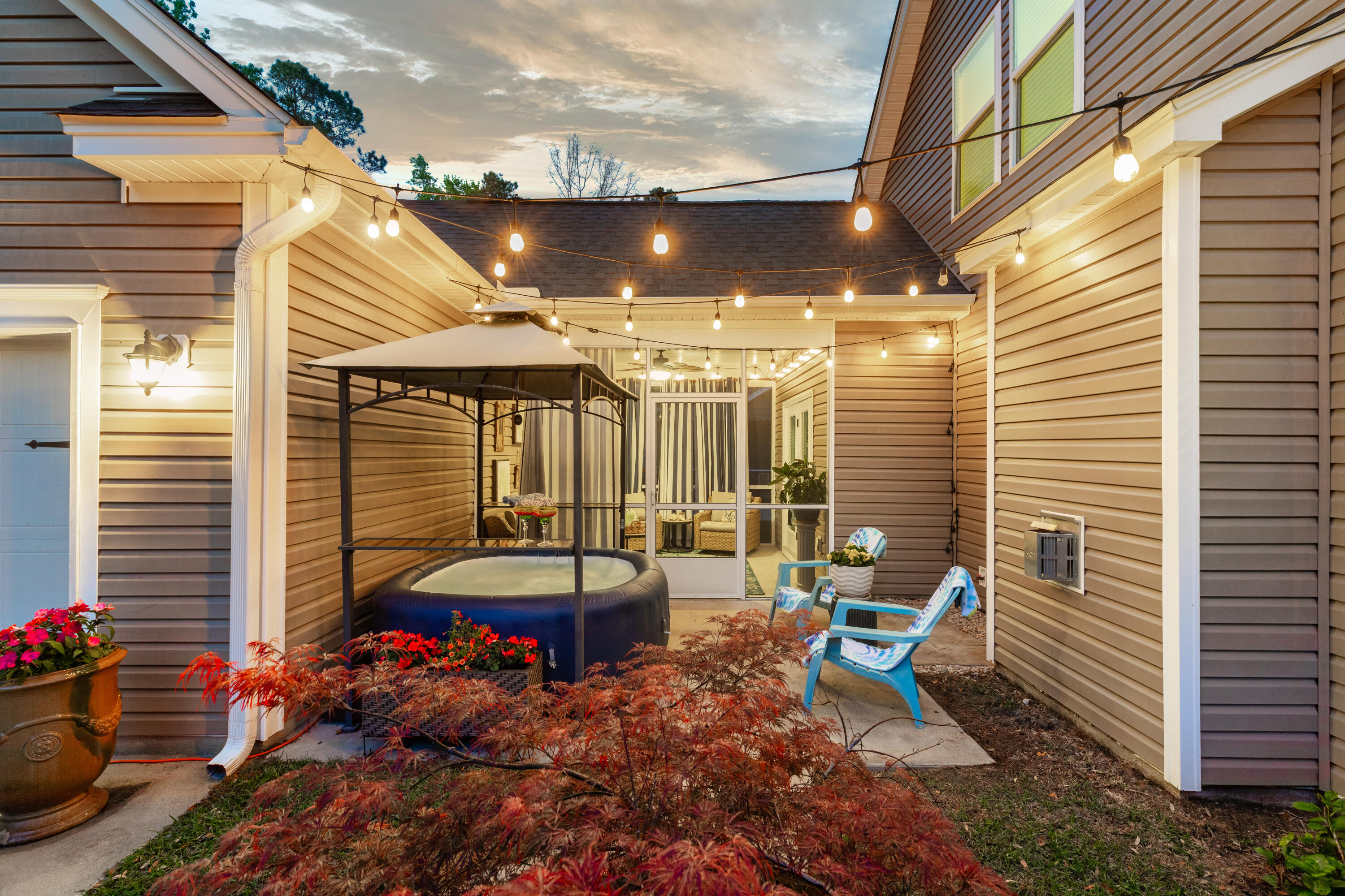 1611 Roustabout Way Charleston, SC 29414 - Photo 55 of 64 Beautiful entertaining area