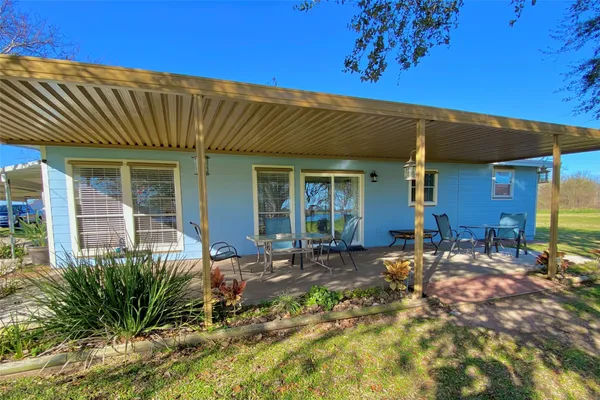$521,862 | 2426 County Road 297, Sargent, TX 77414