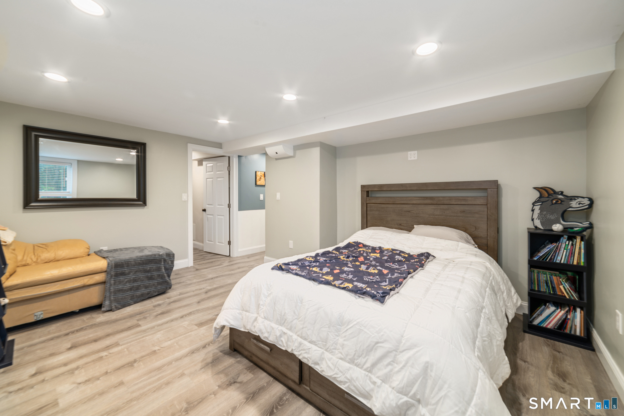 76 Bryan Hill Road Milford, CT 06460 - Photo 26 of 37