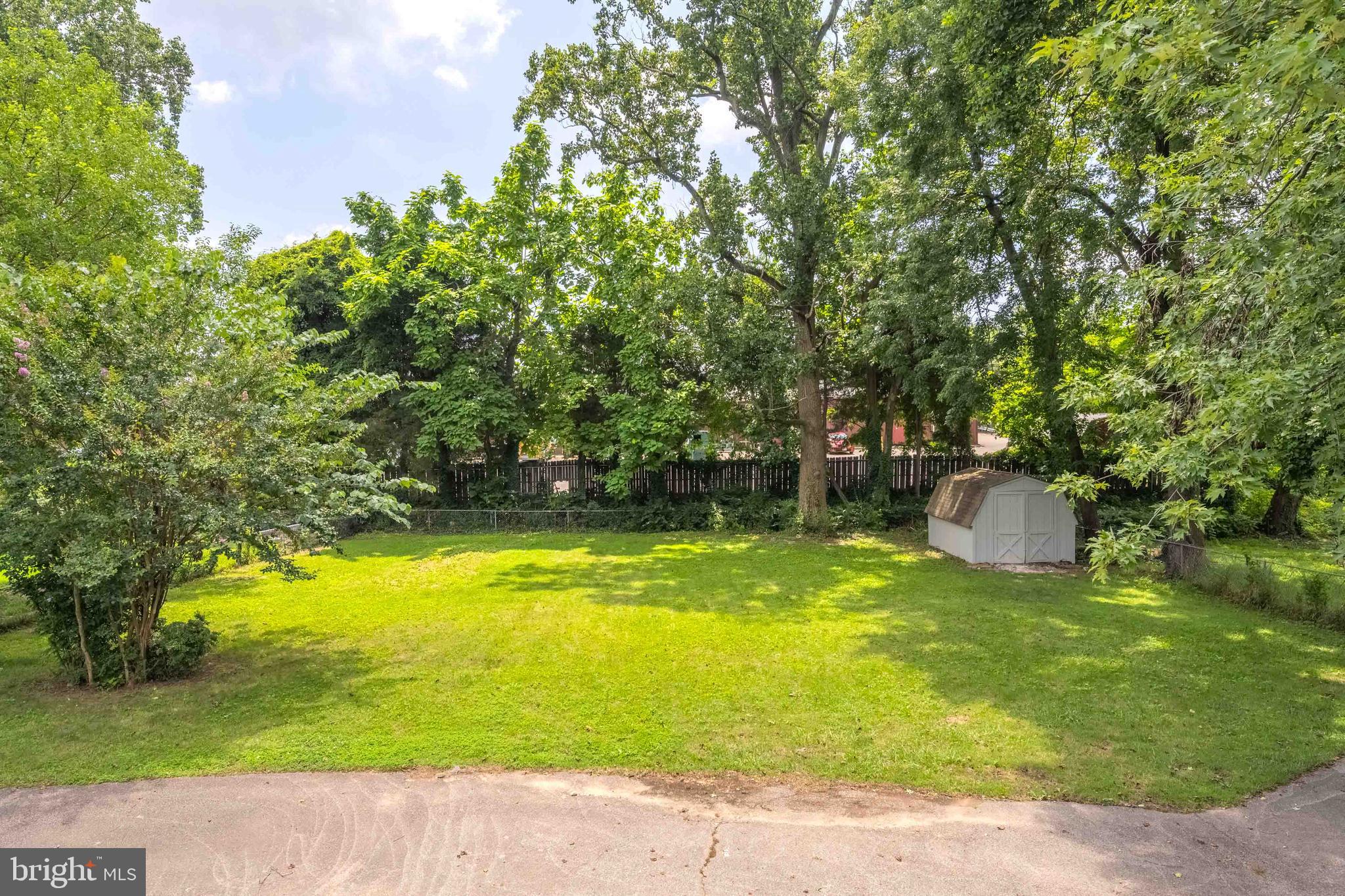 7035 Calamo Street Springfield, VA 22150 - Photo 30 of 39 Room for a Pool, Pickleball and more!