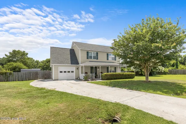 $299,900 | 206 Buff Court, Jacksonville, NC 28540