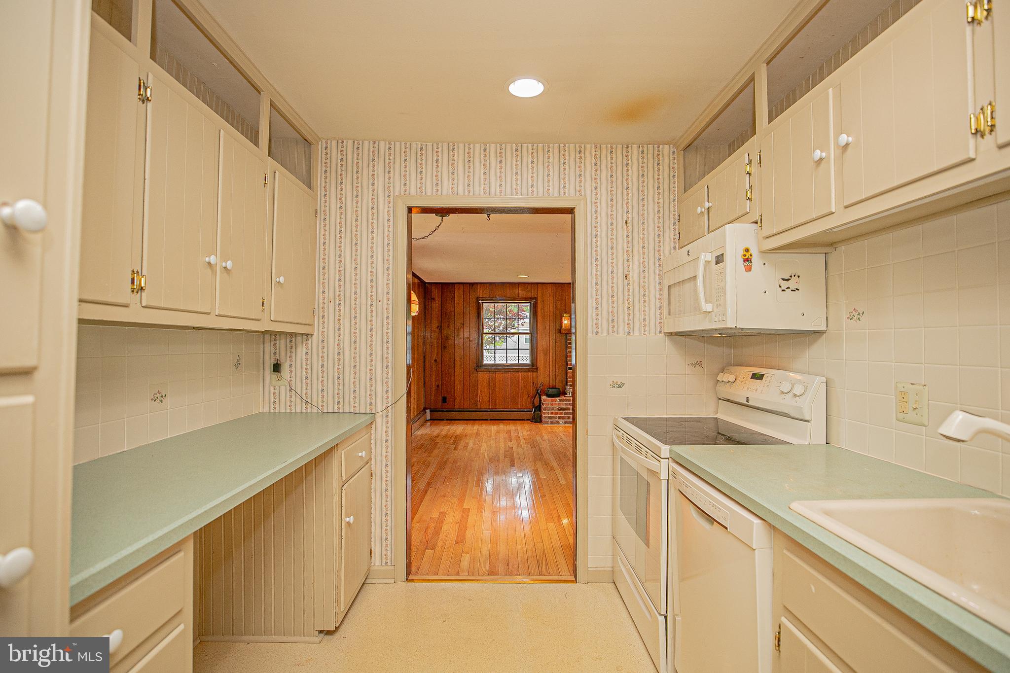 121 Evans Road Eagleville, PA 19403 - Photo 15 of 41