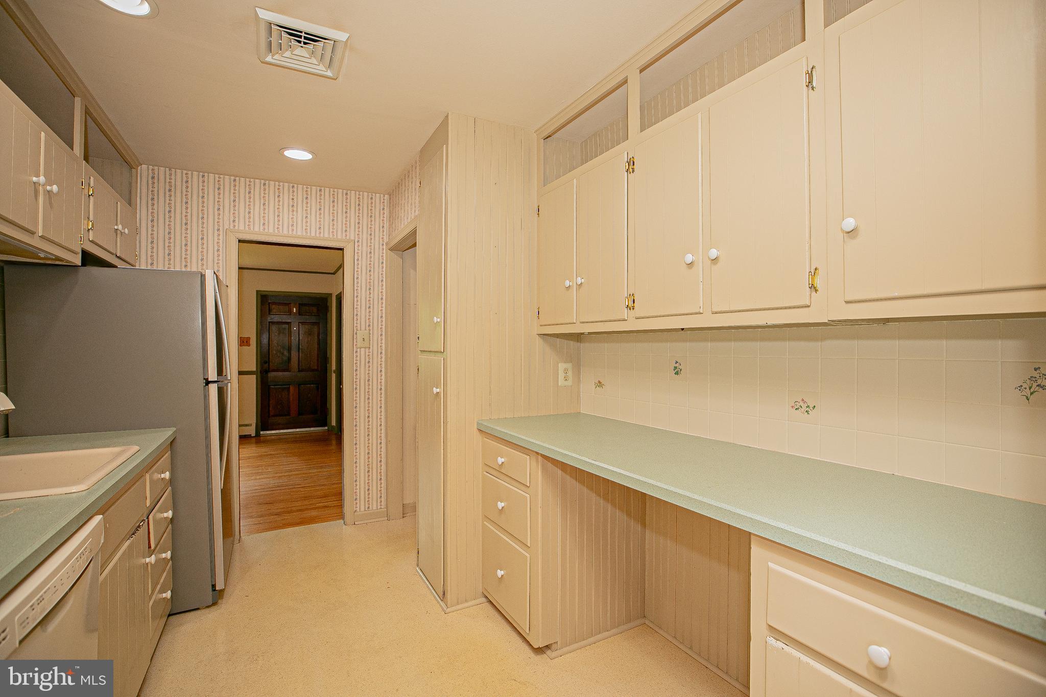 121 Evans Road Eagleville, PA 19403 - Photo 16 of 41