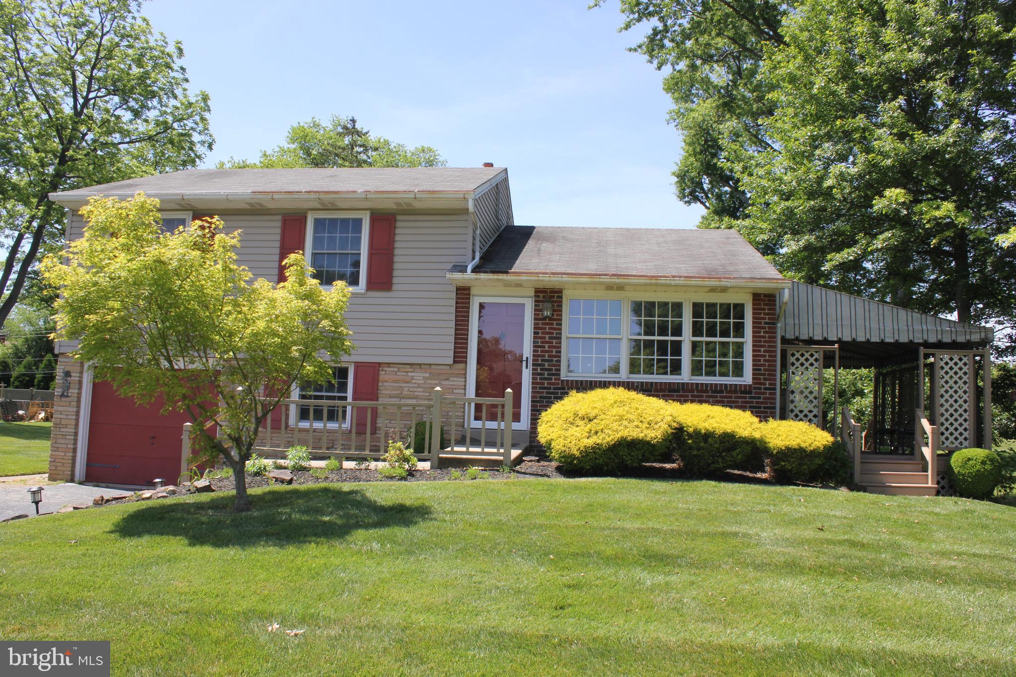 121 Evans Road Eagleville, PA 19403 - Photo 2 of 41