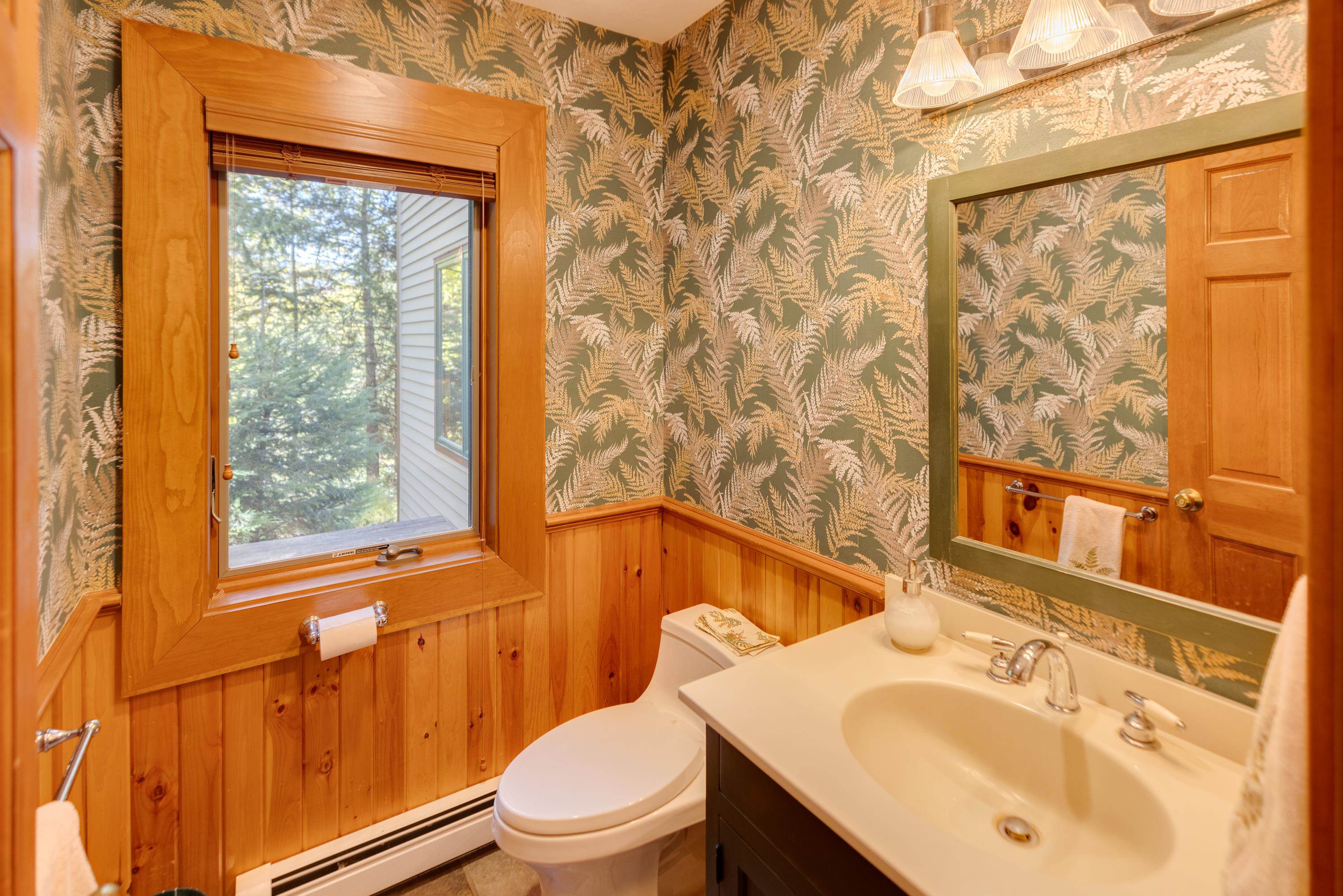 111 West Branch Road, Unit 4 Waterville Valley, NH 03215 - Photo 18 of 58