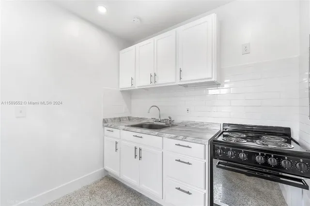 $3,100,000 | 2130 Northwest 28th Street, Miami, FL 33142