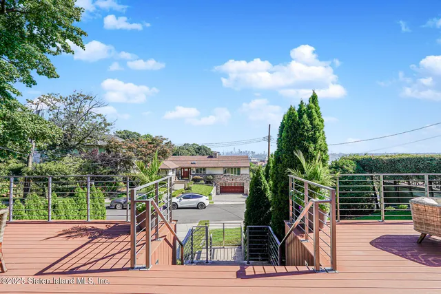 $1,899,999 | 135 Nixon Avenue | Ward Hill