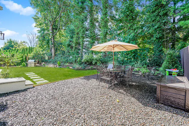 $1,899,999 | 135 Nixon Avenue | Ward Hill